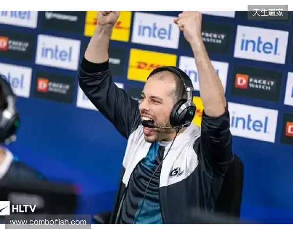 埃梅里：很开心完成我的100场法甲，期待未来1000场甚至更多